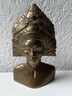 Unique pair handmade brass and wood Balinese busts -, Antiek en Kunst