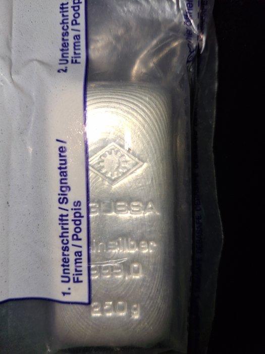 250 gram - Zilver .999 - Oegussa, Austria - Verzegeld, Timbres & Monnaies, Métaux nobles & Lingots