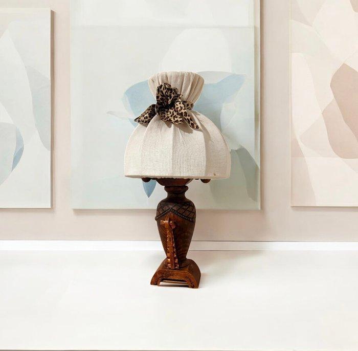 Tafellamp - Hout, Messing, Textiel, Antiek en Kunst, Curiosa en Brocante