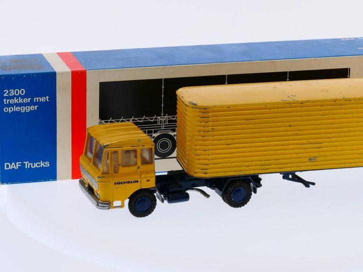 Schaal 1:50 DAF 2300 Michelin Lion Car Nr. 70 trekker met..., Hobby en Vrije tijd, Modelbouw | Overige, Gebruikt, Ophalen of Verzenden
