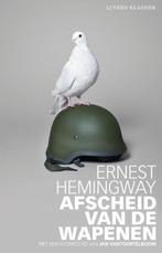 Afscheid van de wapenen / LJ Veen Klassiek 9789020414172, Boeken, Verzenden, Gelezen, Ernest Hemingway