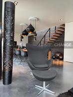 Fritz Hansen EGG Chair met Foot Stool I Zie ook Swan stoelen, Huis en Inrichting, Fauteuils, Nieuw, Design, Metaal