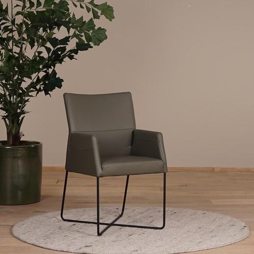 Setvan4olijfkleurlereneetkamerstoelenEmma-metarmleuning, Huis en Inrichting, Stoelen, Overige kleuren, Nieuw, Vier, Leer, Ophalen of Verzenden