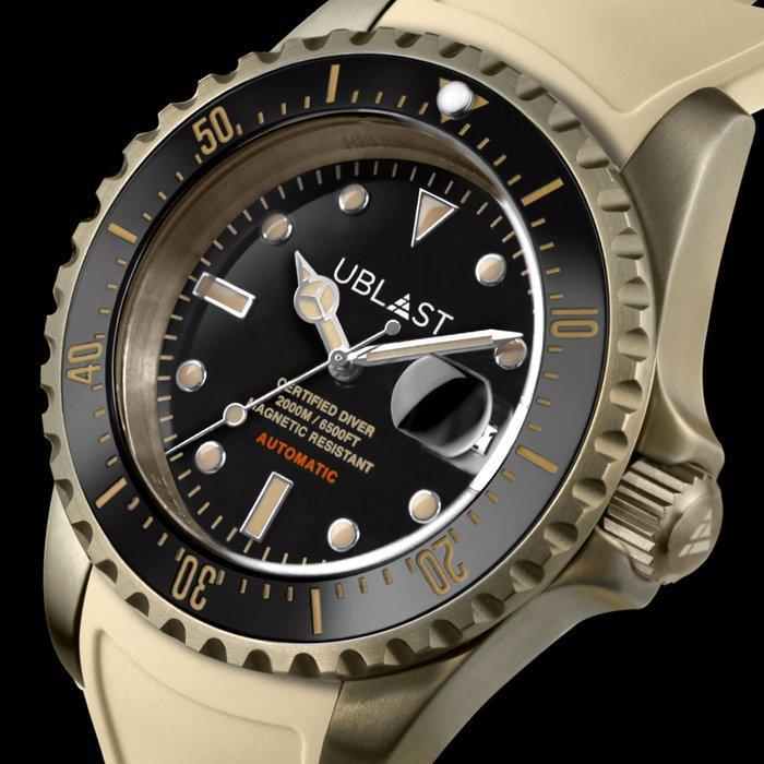 Ublast - Submersible Professional Diver 200 ATM -, Bijoux, Sacs & Beauté, Montres | Hommes
