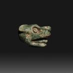 Mixteca, Mexico Jade Hangende kop van een jaguar. 1200 -
