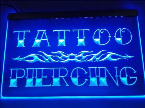 Tattoo Piercing neon bord lamp LED cafe verlichting reclame, Maison & Meubles, Lampes | Autre, Envoi