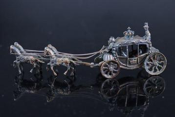 Miniatuur beeldje - Gouden Koets  Miniatuur N10