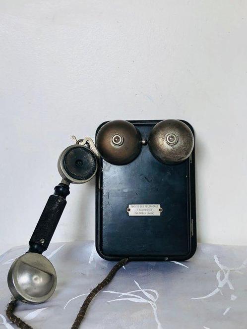 Ericsson Colombes - Seine - Téléphone analogique - Métal -, Antiek en Kunst, Kunst | Designobjecten
