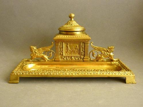 Antique German Neoclassical Gilt Bronze Desk Stand - Pen, Antiek en Kunst, Antiek | Overige Antiek