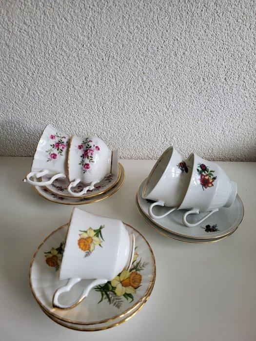 Royal Stafford - Kop en schotel (11) - Been, Porselein, Antiek en Kunst, Antiek | Meubels | Tafels