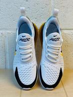 Nike - Veterschoenen - Maat: EU 38