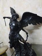 sculptuur, San Michele Arcangelo - 72 cm - Gepatineerd brons