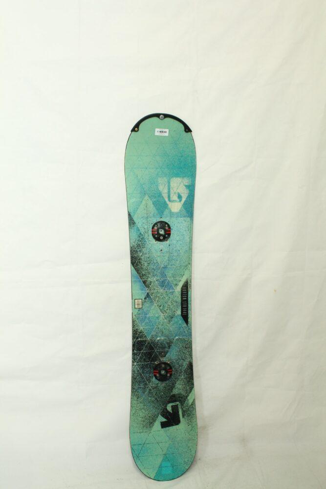 Refurbished - Snowboard - Burton LTR - 144, Sport en Fitness, Snowboarden, Board, Gebruikt, Ophalen of Verzenden