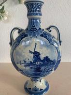 De Porceleyne Fles, Delft - Vaas met dubbele oren -