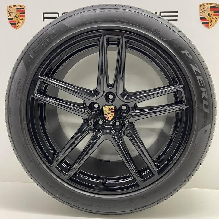 Porsche Macan II ORIGINELE 20inch Turbo II zwart met banden, Autos : Pièces & Accessoires, Pneus & Jantes, Enlèvement
