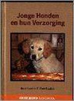 Jonge honden en hun verzorging / Onze hond handboek R. Haak, Boeken, Verzenden, Gelezen, R. Haak