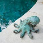 sculptuur, No Reserve Price -  A Patinated Octopus Sculpture