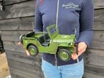 Ornement décoratif - Œuvre dart en métal Jeep militaire, Antiek en Kunst