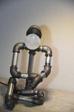 Art_Temperi - Lamp - Gietijzer - Temperman ontspant