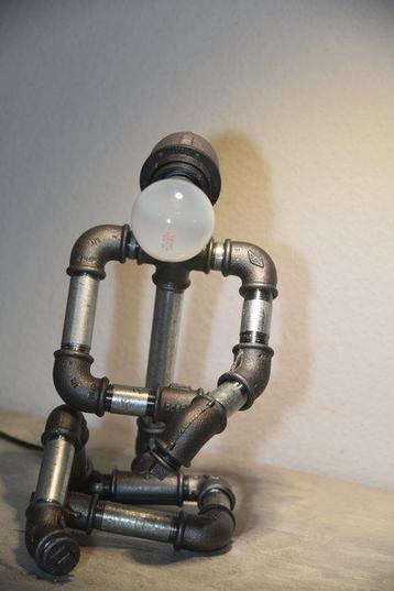 Art_Temperi - Lamp - Gietijzer - Temperman ontspant