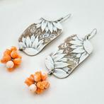 Koraal - Zilver - Oorbellen - Cameo en Rose in koraal