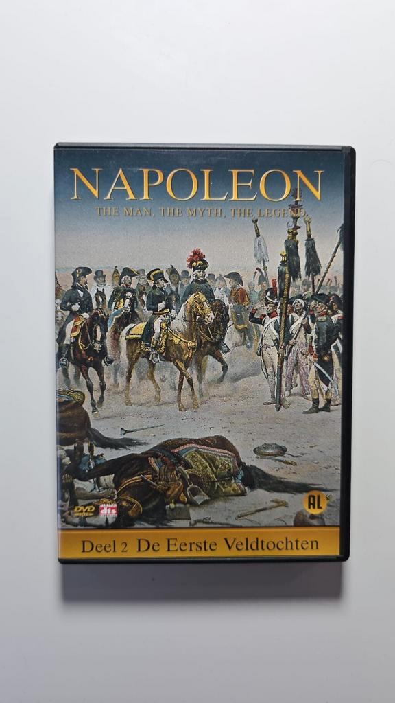 NAPOLEON DEEL 2 DE EERSTE VELDTOCHTEN (DVD), CD & DVD, DVD | Autres DVD