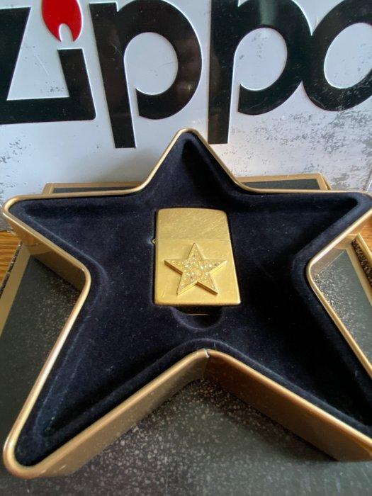 Zippo - RARE - COFFRET HOLLYWOOD - 2001 - Sans Prix de, Verzamelen, Rookartikelen, Aanstekers en Luciferdoosjes