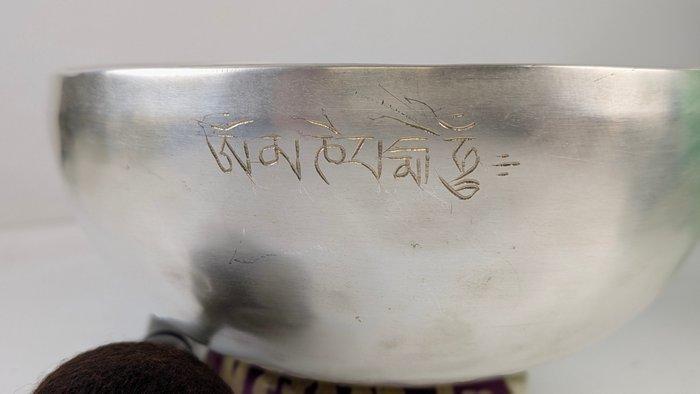 Antiek Klankschaal - 7 metalen met extra zilver en versierd, Muziek en Instrumenten, Blaasinstrumenten | Blokfluiten