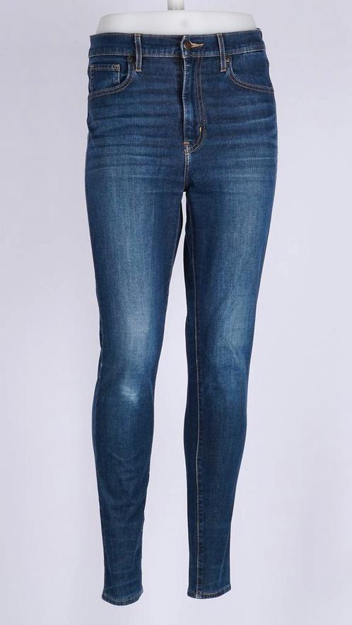 Vintage Rare Super Skinny Levis  Blue size 30 / 30, Kleding | Heren, Spijkerbroeken en Jeans, Ophalen of Verzenden
