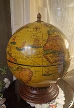 Bar globe - Papier, Résine