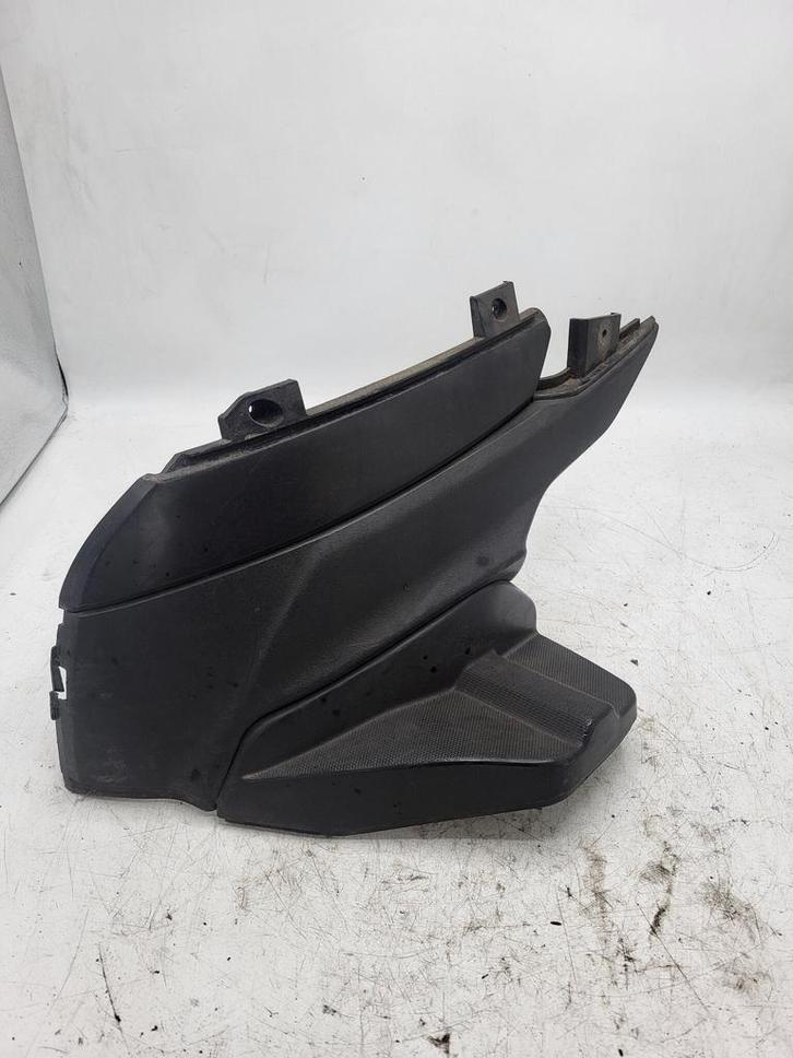 Aprilia Sport City 50 / 2010 / Zijkap Links-midden kunstof 2, Vélos & Vélomoteurs, Pièces de cyclomoteur | Scooters, Enlèvement ou Envoi