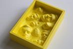 Exposito - Yellow box