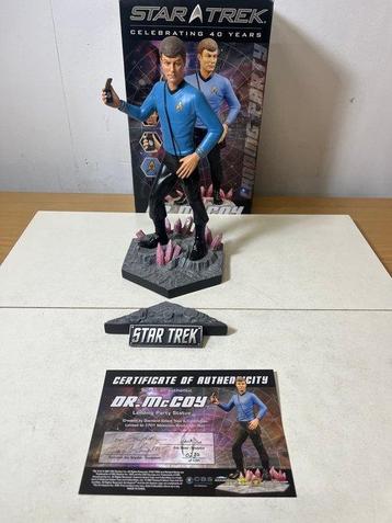 Diamond select toys - Figurine - Star Trek Doctor McCoy -, Verzamelen, Nieuw