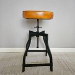 Kruk - Draaikruk in hoogte verstelbaar - Leder, IJzer, Antiek en Kunst