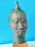 Hoofd - Schitterend en oud Royal Oni hoofd - Benin  (Zonder