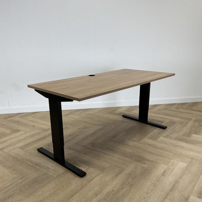 verstelbaar bureau 160x80 cm,  licht eiken -  zwart, Huis en Inrichting, Bureaus, Bureau, Gebruikt, In hoogte verstelbaar
