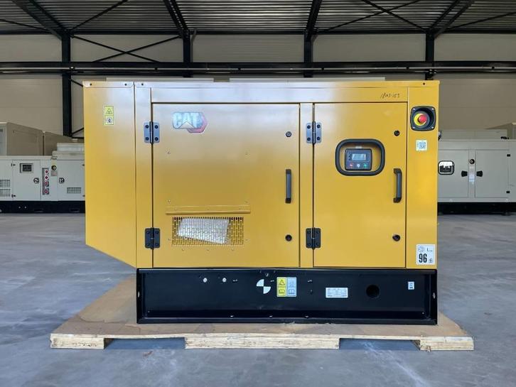CAT DE22E3 - 22 kVA Generator - DPX-18003, Zakelijke goederen, Machines en Bouw | Aggregaten, Ophalen of Verzenden