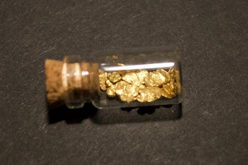 Nuggets dor rares - or pur de Nouvelle-Zélande- 1.32 g, Verzamelen, Mineralen en Fossielen