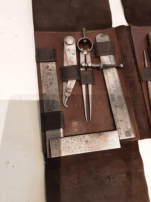 Outil de travail (10) - Systèmes de serrage de précision, Antiquités & Art, Curiosités & Brocante