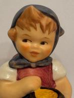 Goebel - Figurine - Meisje met kom #629 1992 - Biscuit de