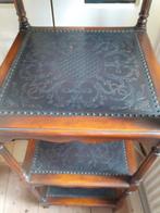 Étagère - kersenhout en  Repousse  techniek messing/brons, Antiek en Kunst