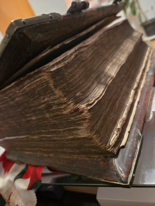 Het Niuewe Testament - 1619, Antiek en Kunst, Antiek | Boeken en Manuscripten