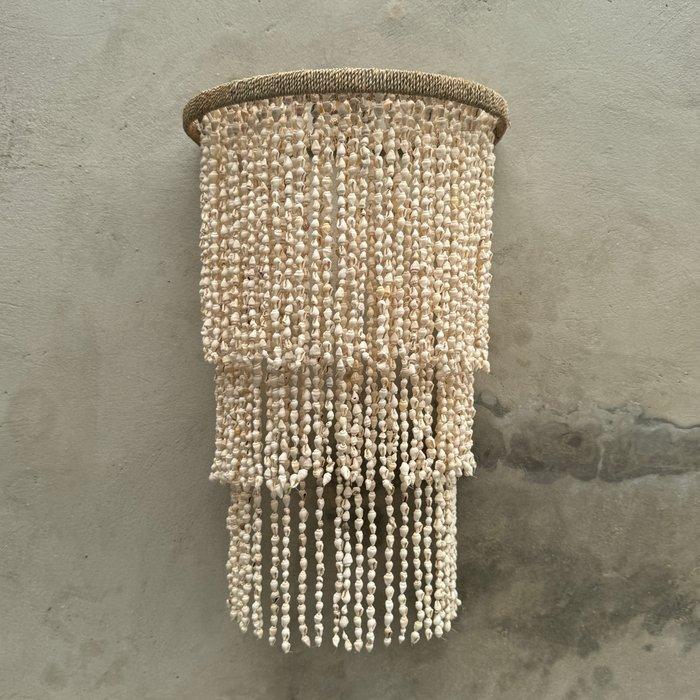 NO RESERVE PRICE - SL18 - Natural Shell Wall Lamp – Elegant, Antiquités & Art, Art | Objets design