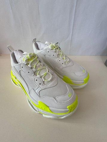 Balenciaga - Triple S - Baskets montantes - Taille : EU 40 -