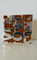 Karl Lagasse (1981) - New sculpture - GOD Bless Brown