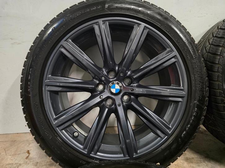 Demo BMW 5 serie G30 G31 i4 18 inch 684 Winterbanden 2, Auto-onderdelen, Banden en Velgen, 18 inch, Winterbanden, 245 mm, Personenwagen