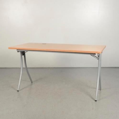 Bureau Vepa - Kersen blad - 140 x 70 cm - Incl. kabeldop, Huis en Inrichting, Bureaus, Gebruikt, Ophalen of Verzenden