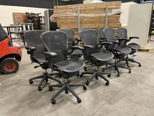 Herman Miller Aeron office chair (Size B), Huis en Inrichting, Bureaustoelen, Bureaustoel, Overige kleuren, Zo goed als nieuw