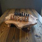 Schaakspel - Ambachtelijk van olijfhout, Antiek en Kunst