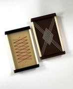 Decoratief dienblad - Duitsland - Twee midden-eeuwse schalen, Antiek en Kunst